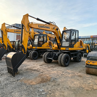 Универсальный колесный гидравлический экскаватор Liugong W915E с возможностью установки различных навесных устройств, плавной гидравлической отдачей, для работы на реках