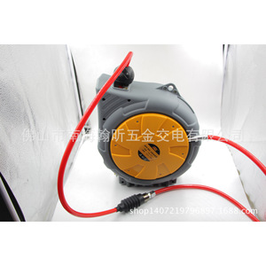 Enrollador de manguera de aire Owair OW-615 automático y retráctil con manguera roja para uso automotriz - Product Image 1