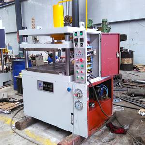 Presse hydraulique universelle à quatre colonnes, acier inoxydable, feuille, poudre, résine, presse à chaud pour l'industrie - Product Image 1