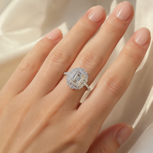 Anello di fidanzamento con taglio a principessa per donna, elegante gioiello da dito alla moda - Product Image 2