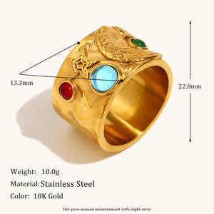 <span class=keywords><strong>Bague</strong></span> cylindrique en acier inoxydable plaqué <span class=keywords><strong>or</strong></span> 18 carats <span class=keywords><strong>avec</strong></span> <span class=keywords><strong>camée</strong></span> et pierre précieuse Bijoux à texture martelée élégants et distinctifs pour femmes - Product Image 4