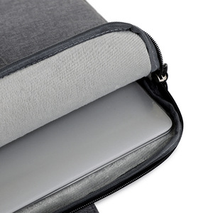 Maletín Oxford Personalizado con Logotipo, Estilo Casual de Negocios, Cierre de Cremallera, Ligero y Duradero para Hombre, para Portátil o Escuela - Product Image 4