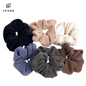 IFOND Scrunchie Doux Personnalisé avec Logo, Scrunchie en Fourrure Douce, Élastiques à Cheveux Élégants pour Accessoires de Coiffure Femme - Product Image 1