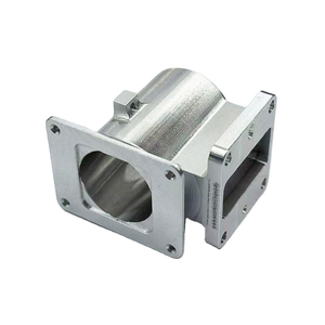 Pièces en titane usinées sur commande par CNC, haute précision, service d'usinage et de tournage 5 axes, bielle usinée CNC pour moteur - Product Image 4