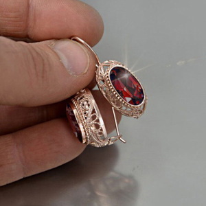 Pendientes Colgantes Chapados en Oro Rosa con Engaste de Bisel de Piedra Roja, Joyería Fina Clásica para Fiesta de Mujer - Product Image 6