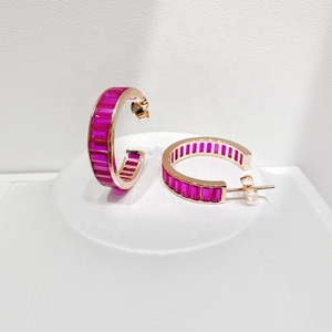 Boucles d'oreilles tendance de luxe en cuivre massif avec zircon noir taille baguette, bijoux fantaisie hypoallergéniques pour femmes - Product Image 5