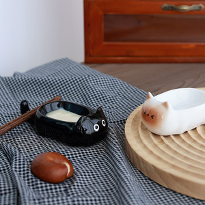 Petits bols à tremper en forme de <span class=keywords><strong>chat</strong></span> <span class=keywords><strong>pour</strong></span> sushi soja, plat à <span class=keywords><strong>sauce</strong></span> en céramique <span class=keywords><strong>pour</strong></span> la <span class=keywords><strong>sauce</strong></span> à tremper - Product Image 3