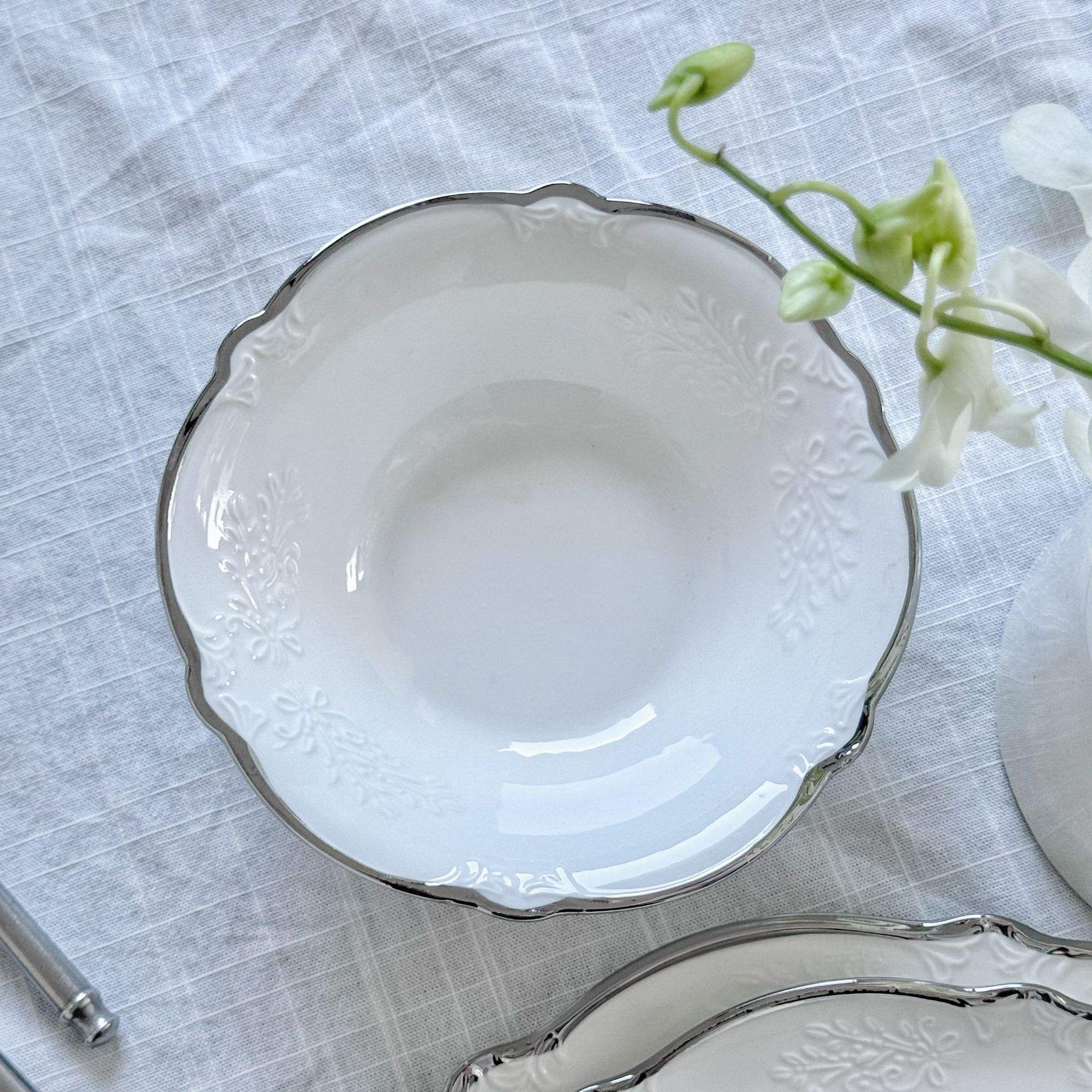 Silver rimmed bowl 18*6