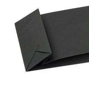 Bolsas de Compra Ecológicas Personalizadas con Remaches y Asas de Papel Especiales, Ideales para Empaque de Regalos Premium - Product Image 2