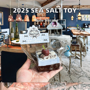 Juguetes de Silicona Blandos y Pegajosos de la Serie de Postres de Pastel de Sal Marina Realistas Virales de Año Nuevo 2025 para Aliviar el Estrés - Product Image 3