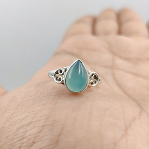 Anillo con Bisel de Calcedonia Acuática, Plata de Ley 925, Gema Natural en Forma de Lágrima, Cabujón Hecho a Mano, Joyería para Fiestas, Venta al por Mayor - Product Image 6