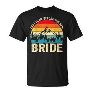 Camiseta retro de despedida de soltera con estampado de senderismo y la frase Last Trail Before The Veil Bride - Product Image 1