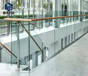 <span class=keywords><strong>Barandilla</strong></span> de vidrio de <span class=keywords><strong>madera</strong></span> con soporte de <span class=keywords><strong>acero</strong></span> inoxidable <span class=keywords><strong>y</strong></span> Zapata de base en U de aluminio <span class=keywords><strong>Barandilla</strong></span> de cubierta de balaustrada de balcón de vidrio templado - Product Image 1