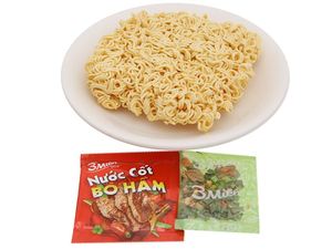 Nouilles instantanées 3Mien saveur bœuf, paquet de 100g, fabrication vietnamienne, série Gold - Product Image 4