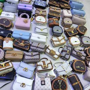 女式斜挎包时尚斜挎包库存清仓批发简约设计 - Product Image 3