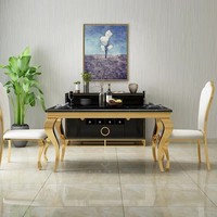 Luxuriöses Nordisches Marmor-Esstisch- und Stuhl-Set mit Edelstahl-Goldbeschichtung für Zuhause & Restaurant