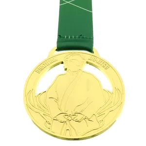 Gymnastique Kung Fu Kick Boxing japonais Judo Kubok pas cher MMA Taekwondo métal karaté personnalisé Sport médaille