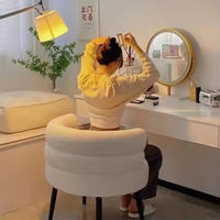 Fauteuil simple moderne en velours durable pour la maison, le bureau, le salon, la détente, la salle de bain, la chambre à coucher
