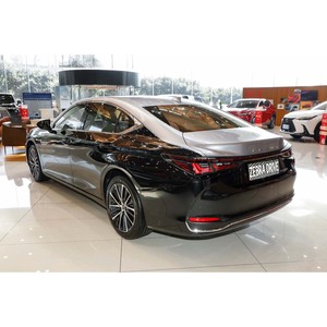 Auto Usado, Gasolina, Transmisión Automática, Tracción en Dos Ruedas, <span class=keywords><strong>Lexus</strong></span> <span class=keywords><strong>ES</strong></span> 2026 200 Moon Shadow Edición Especial Bicolor, 10 Bolsas de Aire, Faros LED, Techo Corredizo, Aire Acondicionado Automático - Product Image 5