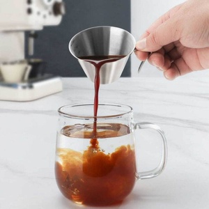 Taza Medidora de Café de Acero Inoxidable 304 Estilo Italiano, de Pared Simple, con Asa, Boquilla de Precisión y Escala Graduada para Cafetería o Bar - Product Image 4