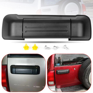 Maniglia del Portellone Posteriore per Suz-uki Grand <span class=keywords><strong>Vitara</strong></span> 1998-2005 OE 82850-65D12-5PK, Maniglia in Plastica ABS con Guarnizione - Product Image 2