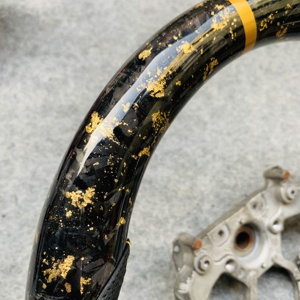 Vente chaude Usine Prix Personnalisé coloré forgé volant en fibre de carbone avec surpiqûres <span class=keywords><strong>orange</strong></span> pour GTR 09-16 - Product Image 6