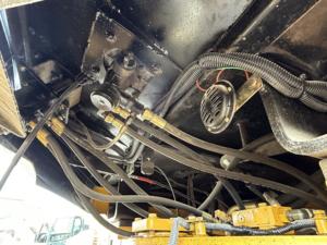 รถตักดิน966H1หนอนผีเสื้อขนาดใหญ่ที่มีประสิทธิภาพในการโหลดสูงและการขนถ่ายมีประสิทธิภาพดีช่วยในการทำเหมือง - Product Image 2