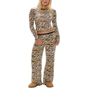 Ensemble crop top et pantalon moulant à imprimé tigre pour femme, col rond, en jersey, collection 2026 - Product Image 5
