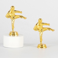 Estatuas y Figuras Personalizadas de Alta Gama en Plástico Dorado GZ-08 para Jugadores de Wushu y Kickbox, Componentes para Trofeos y Recuerdos