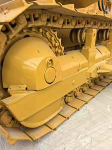 Bulldozer CAT D7G d'occasion, presque neuf, avec moteur puissant, très demandé - Product Image 3