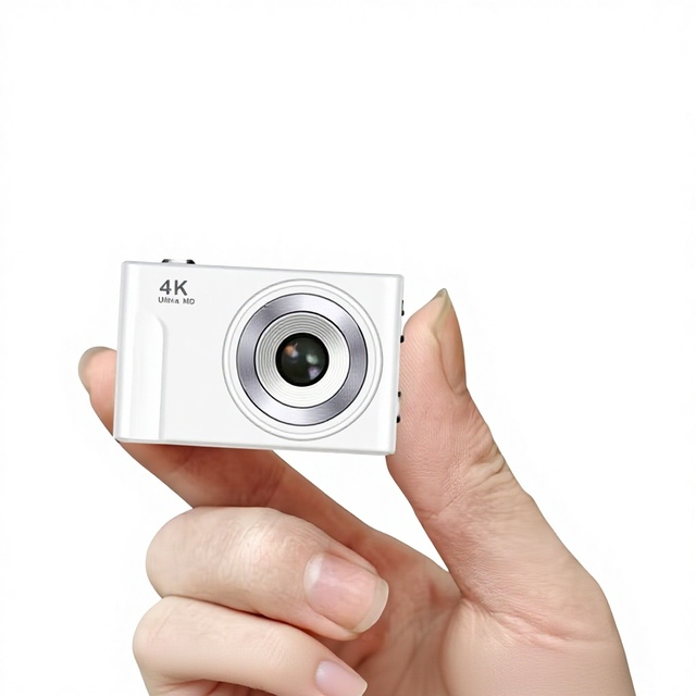 Mini Thumb Digital Camera 0.96Inch Color Screen Retro CCD 4K Video Filters Mini Portable Travel Student Pocket Cameras