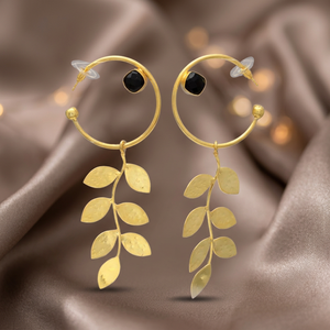 Boucles d'oreilles classiques en acier inoxydable faites à la main avec pierre précieuse en forme de coquille, style bohème pour enfants - Product Image 3