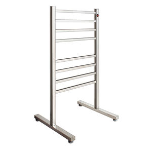 Chauffe-serviettes électrique sur pied de style seau Bronze huilé Chauffe-serviettes de style seau - Product Image 1