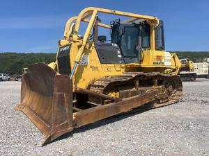 Bulldozer Komatsu de segunda mano con excelente rendimiento y alta calidad, precio barato a la venta - Product Image 2