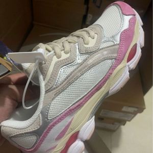 Nouvelles Chaussures de Luxe de Créateur 2026 de Haute Qualité pour Hommes, Chaussures de Marche Tendance, Baskets de Luxe en Toile, Chaussures Décontractées à la Mode pour Femmes - Product Image 1