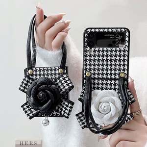 Coque 3D rose pour Samsung Galaxy Z Flip 6 5 <span class=keywords><strong>4</strong></span> 3 Full-Cover Folding Case avec Thousand Birds Pattern - Product Image 3