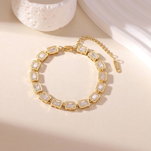 Pulsera de tenis rectangular de oro con circonitas, de acero inoxidable, impermeable e hipoalergénica, elegante y geométrica, a la moda, para mujer. - Product Image 5