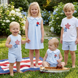 Abito da festa per bambina con colletto a conchiglia in seersucker personalizzato, per neonati, primavera estate, con monogramma, per il 4 luglio - Product Image 1