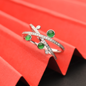 ชุดเพชรเจไดต์สีเขียวแบบจักรวรรดิและสวยงามชุดเพชรทองคำขาว18K เครื่องประดับอัญมณีธรรมชาติแบบใหม่พร้อมจี้ที่มีเสน่ห์ - Product Image 3