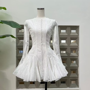 <span class=keywords><strong>Abito</strong></span> <span class=keywords><strong>Corto</strong></span> Autunnale da Donna alla Moda con <span class=keywords><strong>Maniche</strong></span> <span class=keywords><strong>Lunghe</strong></span> in Pizzo Rosa e Vita Stretta 2026 - Product Image 3