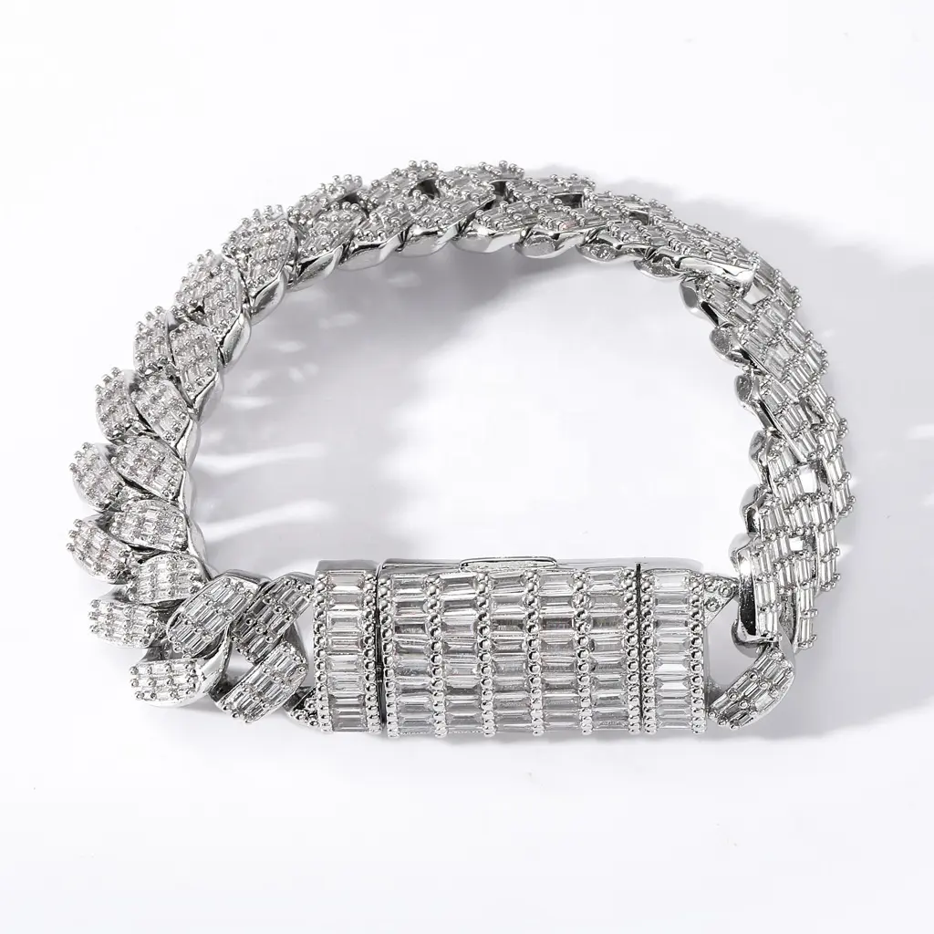Hot Selling Domineering Charm 17mm Wide Square Zircon Diamond Cuban Chain Flip Buckle Men's Hip-hop Fashion Jewelry Bracelet Men