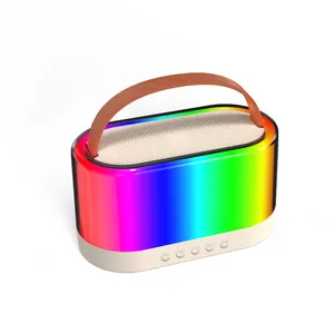新款Q18彩灯Bt扬声器音乐盒便携式卡拉ok无线扬声器带麦克风