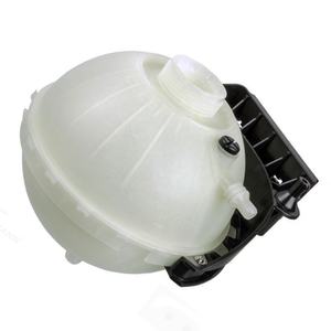Tanque de expansión de depósito de refrigerante de agua para <span class=keywords><strong>BMW</strong></span> F20 F21 F30 F31 F32 F33 F34 F35 F36 17137642158 17137609469 Cap 17117639020 - Product Image 1