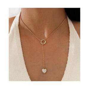 Joyería de cristal de moda geométrica chapada en oro círculo deslizante cadena collar largo borla circón corazón Collar para mujer - Product Image 1