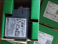 Kontaktor IEC Original Baru LC1D09BD LC1D09M7 9A 3 Fasa 3 NO AC/DC 50/60Hz Soket/Pemasangan Panel Tersedia di Stok