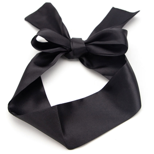 Bondage Kit Voor Koppels Veer Tickler Handboeien Zijde Terughoudendheid Zwart Satijn Stropdas Bdsm Seksspeeltjes Set Volwassen Spel Erotische Producten - Product Image 3