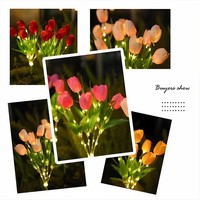 Lampe solaire LED à trois têtes en forme de tulipe, à insérer au sol, petite, pour extérieur, IP65, résistante à la pluie, pour jardin, parc, pelouse, décoration