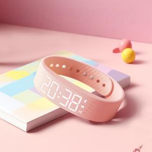 OLED Alarm Digital Watch With <b>Silent</b> Vibration 5-10 Days Battery Life Activity Tracker and <b>Clock</b> With Silicone Band Alarm Watch - Product Image 4