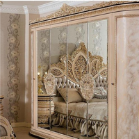 Lit en bois massif de luxe européen, design néoclassique, finition feuille d'or, sculpté à la main, mobilier haut de gamme