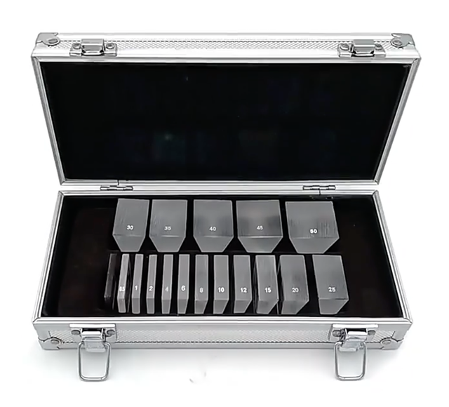 LS-16 Optical Ophthalmic Prism Set with Aluminium Case Trial Lens